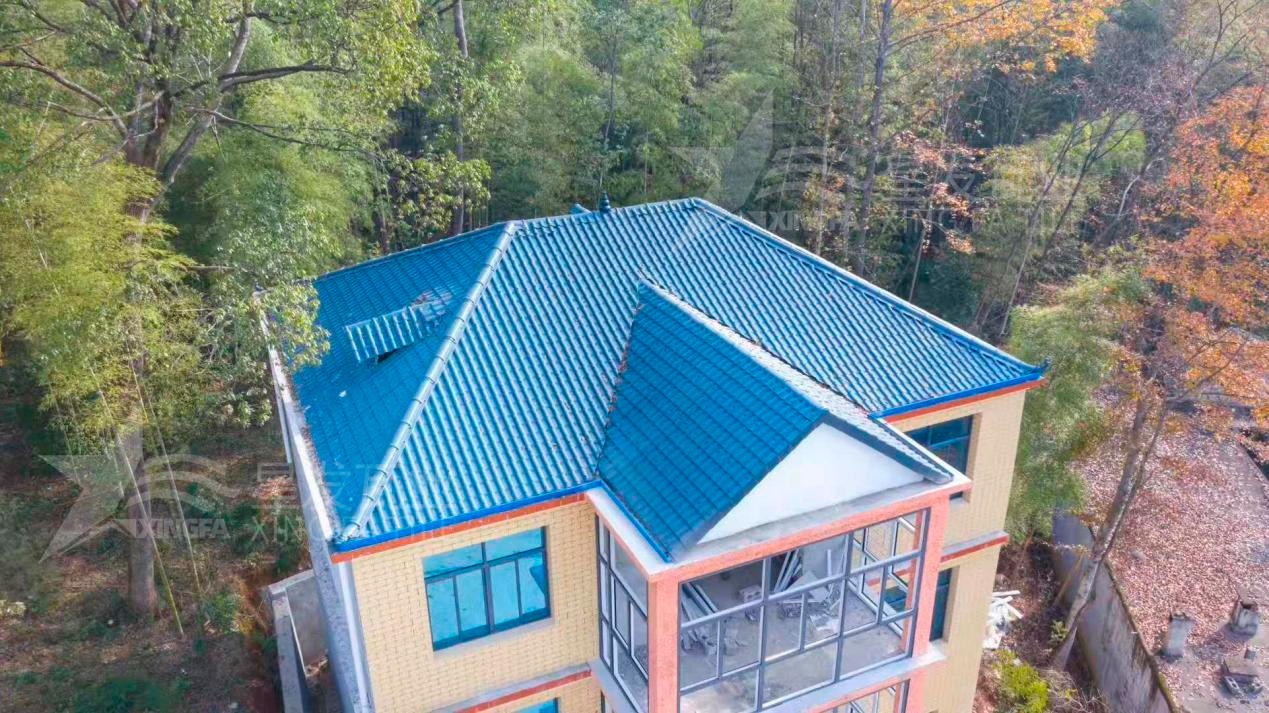 農(nóng)村老舊房屋改造翻新，眾人都首選合成樹脂瓦的真實(shí)原因？