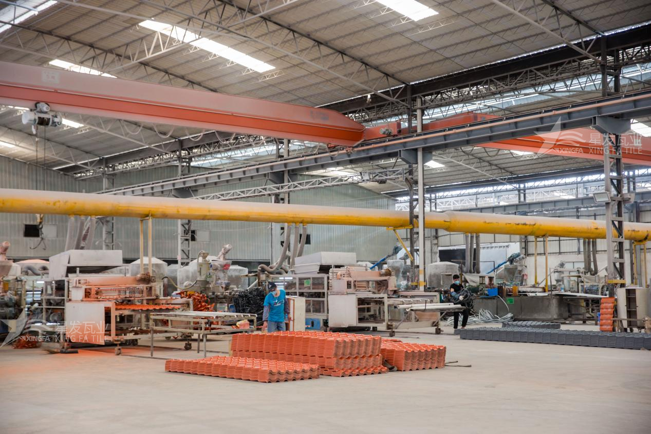 樹(shù)脂瓦開(kāi)裂？合成樹(shù)脂瓦真的容易開(kāi)裂氧化，使用壽命不長(zhǎng)嗎