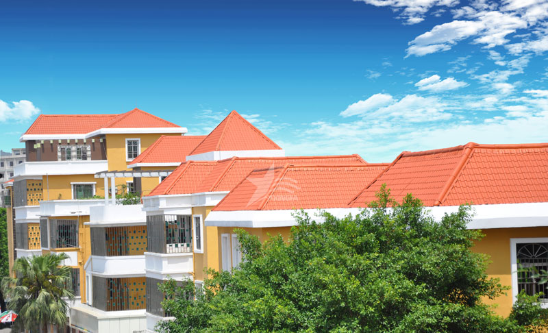 平改坡樹脂瓦工程，合成樹脂瓦輕質高強，穩(wěn)固無憂提升城市整體面貌